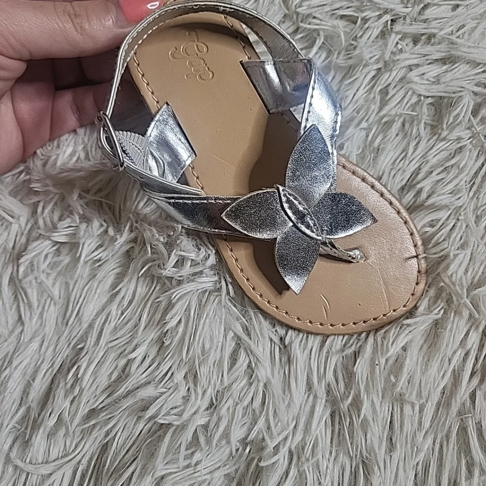 Gap Kids Baby Toddler Girl's Silver Butterfly Detail Sandals - 5
